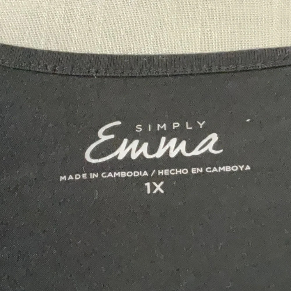 Simply Emma - Picture 6 of 8